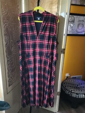 Tommy Hilfiger Navy and Pink Plaid Maxi Dress